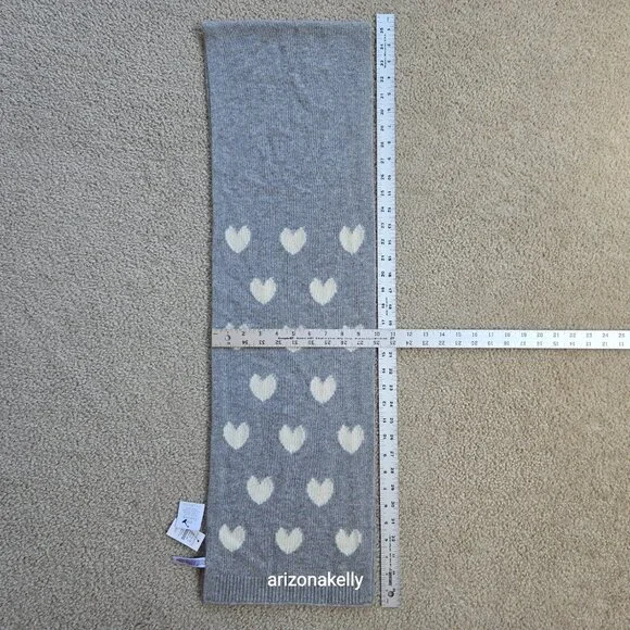 NWT Talbots Cashmere Grey Knit Scarf With White Hearts - Picture 4 of 8